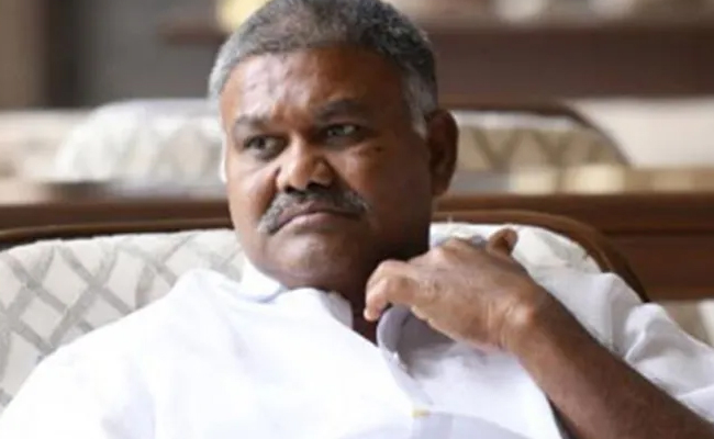 తాడిప‌త్రికి వెళ్ల‌కుండా పెద్దారెడ్డి అడ్డ‌గింత‌ Great Andhra