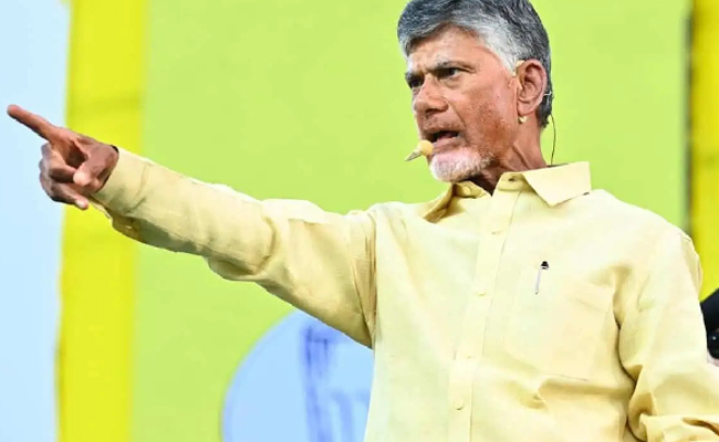 జగన్ పట్ల భయమే చంద్రబాబు బలహీనత